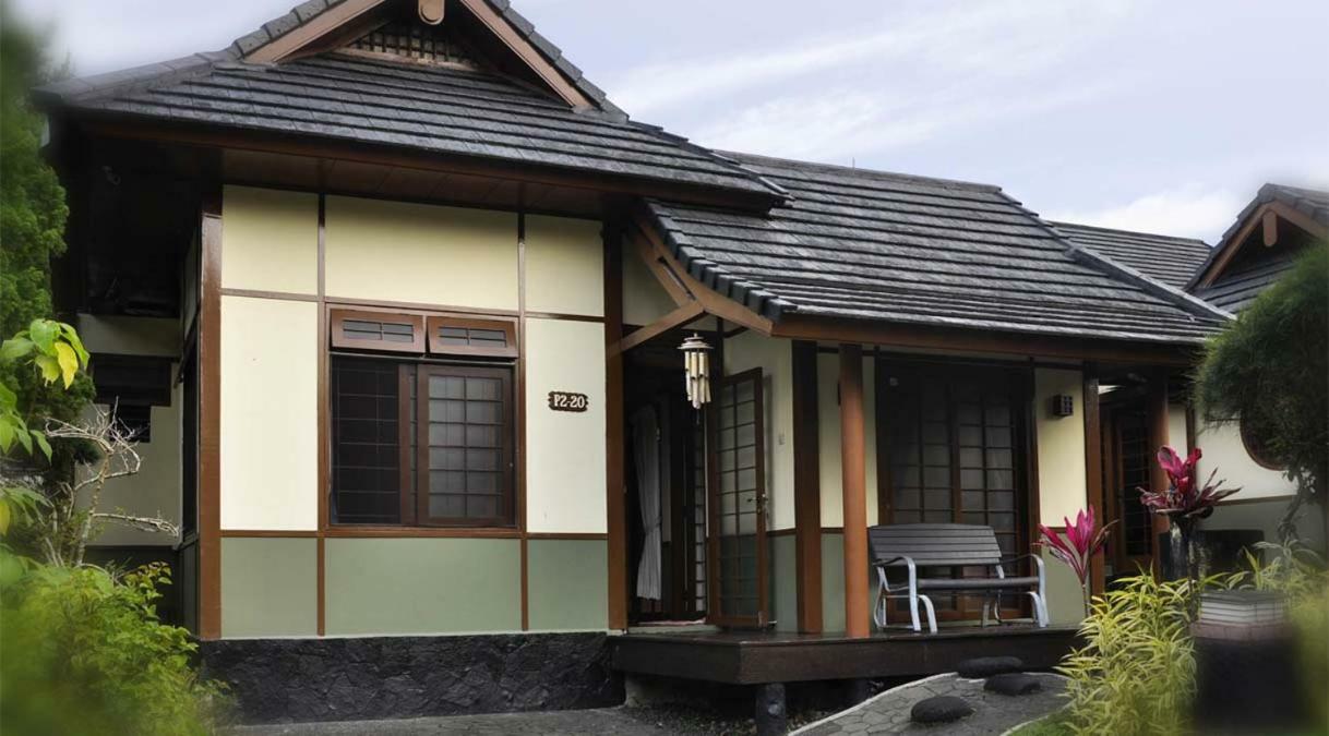 Kota Bunga Ade Type Jepang - 0220